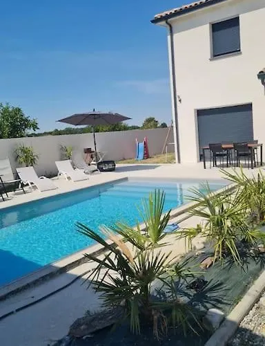 Magnifique Avec Piscine Et *