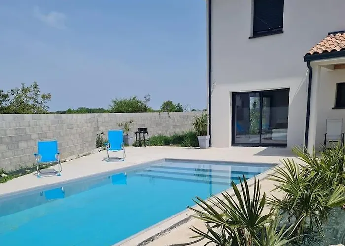 Magnifique Avec Piscine Et Merville (Haute-Garonne)