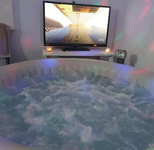 Βίλα Magnifique Avec Piscine Et Merville (Haute-Garonne)