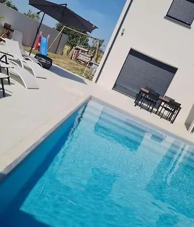 Villa Magnifique Avec Piscine Et Merville (Haute-Garonne)