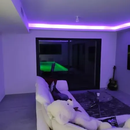 Magnifique Avec Piscine Et * Merville (Haute-Garonne)