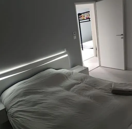 Vila Magnifique Avec Piscine Et *